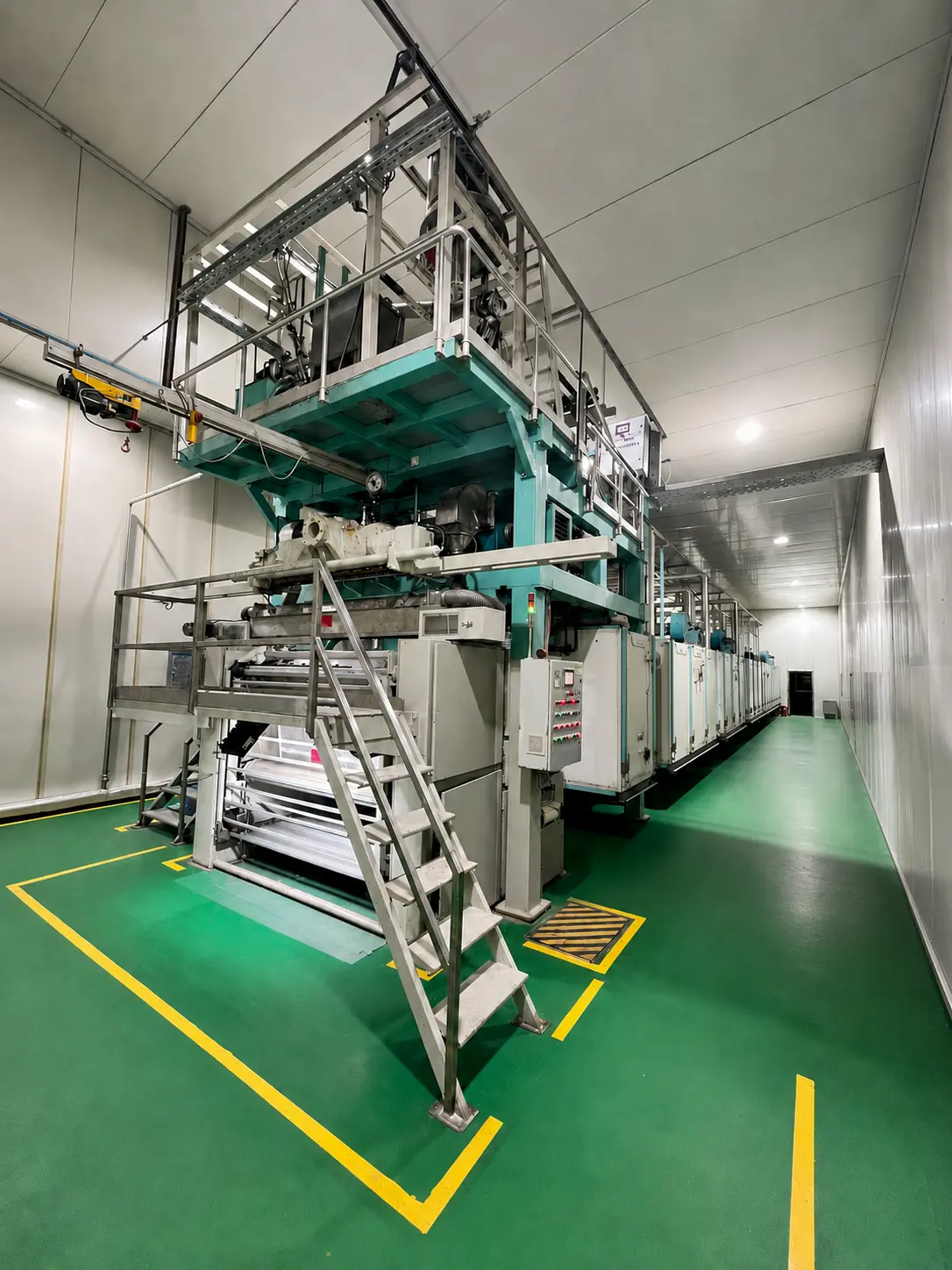 Vista geral da linha de produção de macarrão instalada em Bangladesh