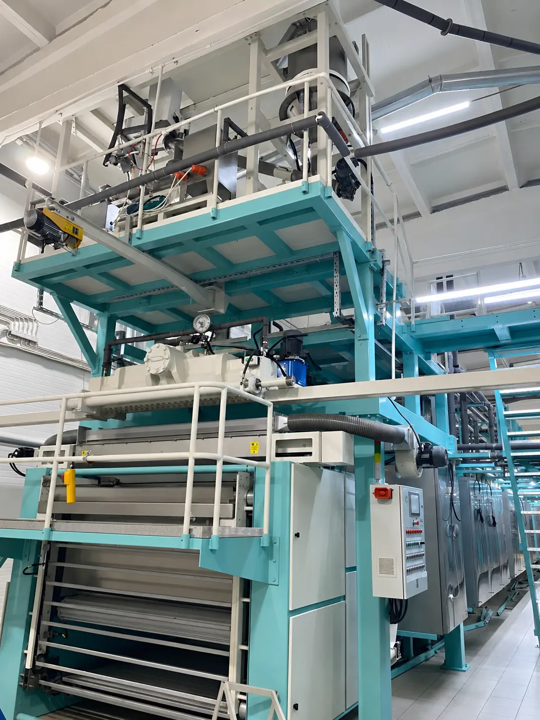 Linha de produção de macarrão instalada na Rússia 1